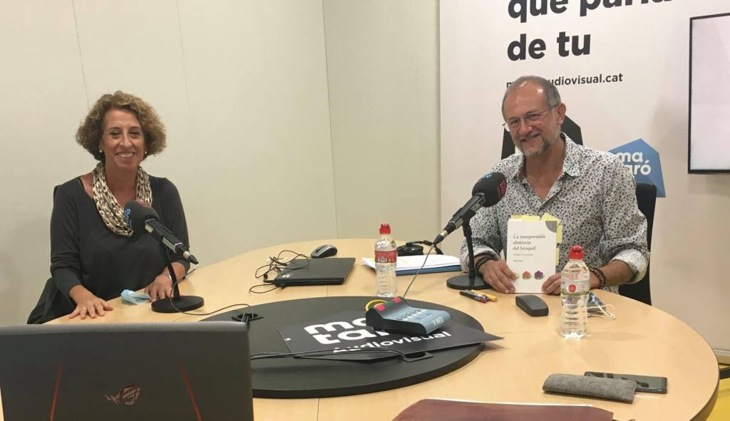 Entrevista a ràdio Mataró, al programa "A peu de pàgina" on parlem amb l'escriptora Eulàlia Armengol, autora de "La insuportable absència del bròquil".